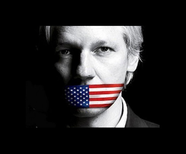 Privacidade invadida: Julian Assange estava certo?